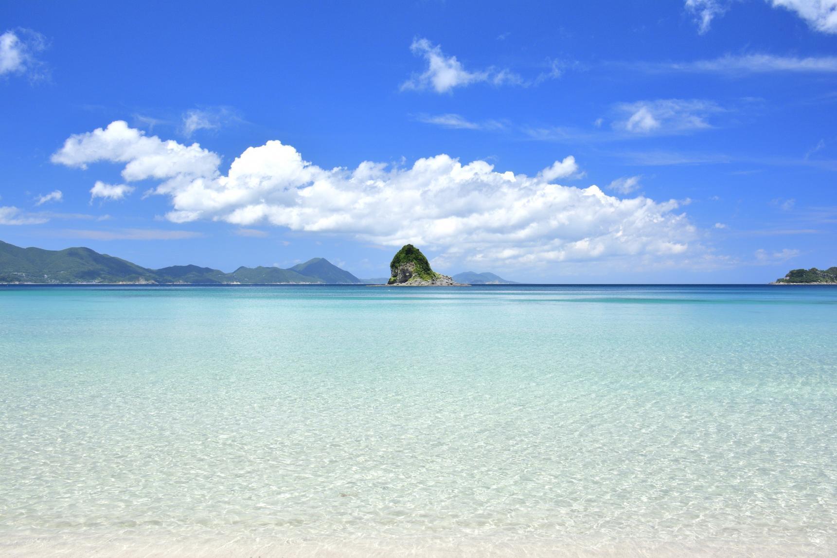 島の海でのんびり過ごそう!-0